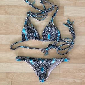 Acacia two piece set (size Medium)